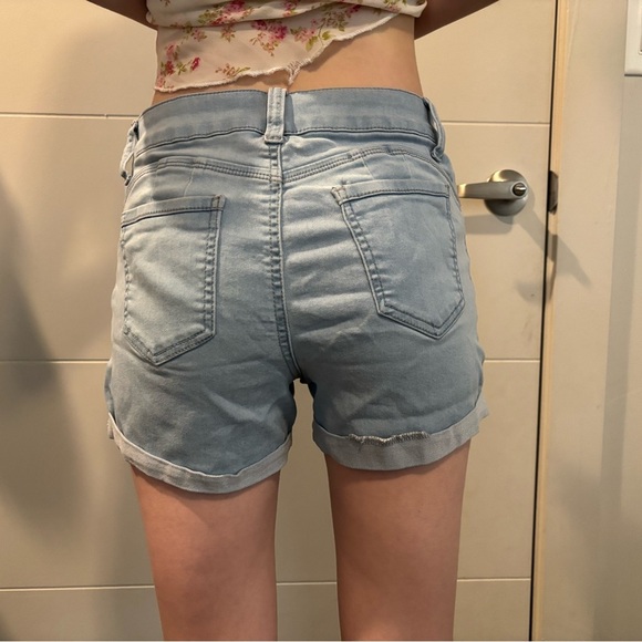 Wax Jean Blue Mid-Rise Cuffed Jean Shorts - Picture 2 of 2